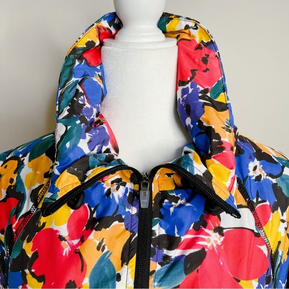 Beach Riot - Erica Jacket In Buttercup Floral - Picture 13 of 15